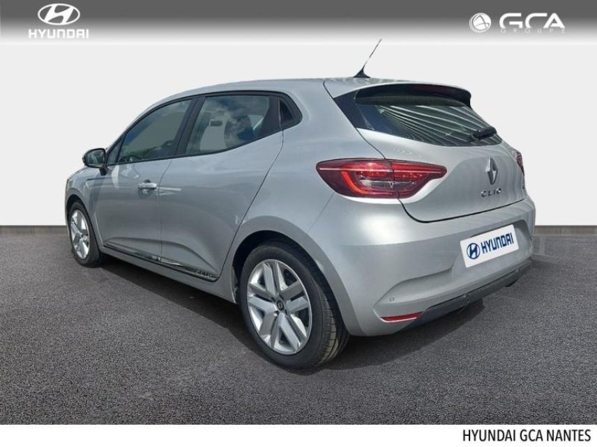 44800 : Hyundai NANTES SAINT HERBLAIN - GCH NANTES - RENAULT Clio - Clio - Gris Platine - Traction - Hybride : Essence/Electrique