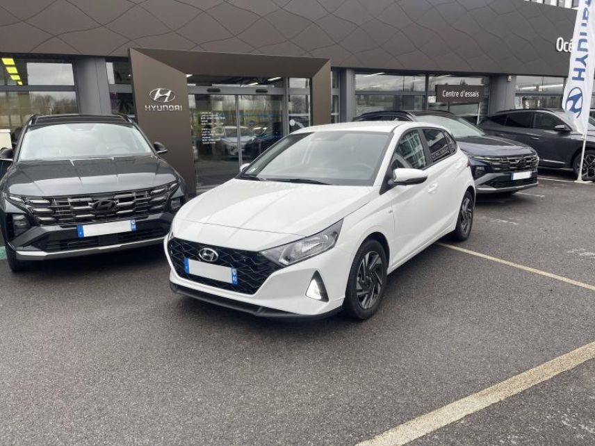 64100 : Hyundai Bayonne - Oceanic Auto - HYUNDAI i20 - i20 - Polar White - Traction - Essence