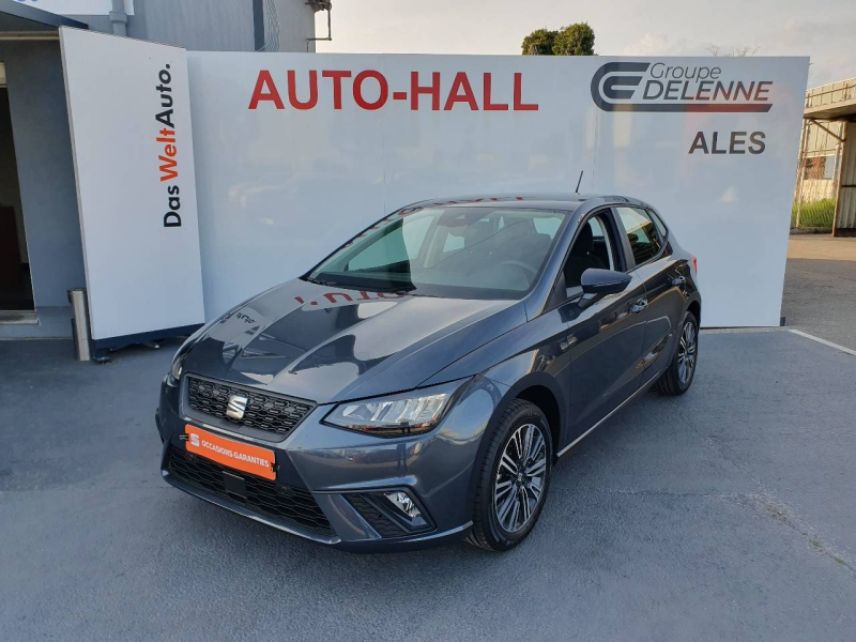 30100 : Hyundai Alès - Auto Hall - SEAT IBIZA Urban - IBIZA V - Gris - Boîte manuelle - Essence sans plomb