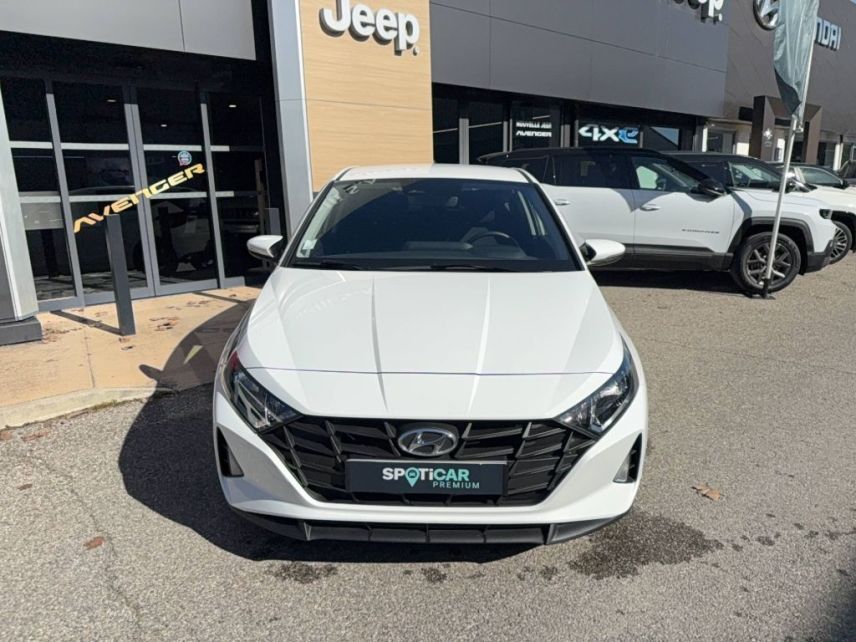 04100 : Hyundai Manosque - Pedinielli - HYUNDAI i20 Intuitive - i20 III - BLANC - Boîte manuelle - Essence sans plomb