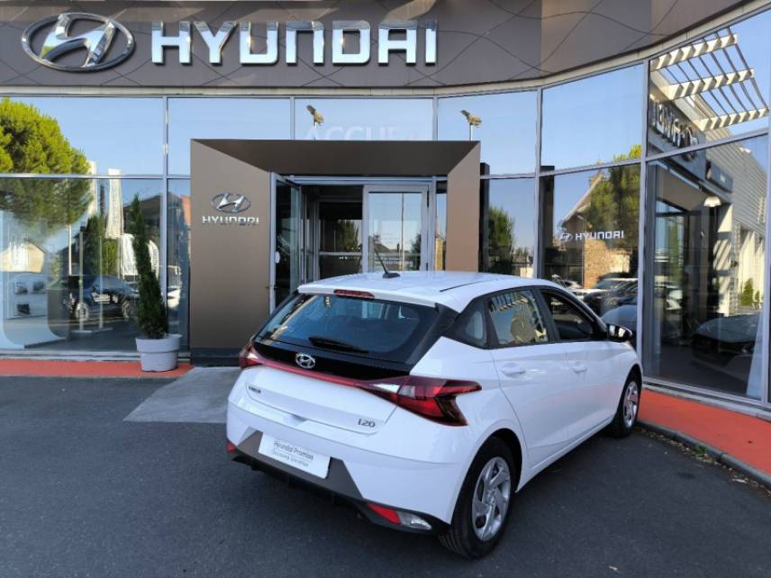 19100 : Hyundai Brive-la-Gaillarde - Garage Pouget - HYUNDAI i20 - i20 - Polar White - Traction - Essence