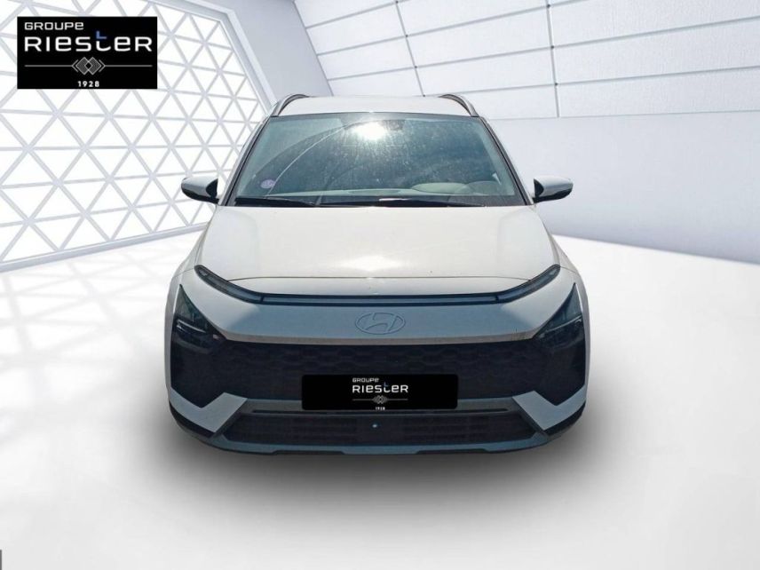 77600 : Hyundai Bussy-Saint-Georges - Protea by Riester - HYUNDAI BAYON Intuitive - BAYON - BLANC - Boîte manuelle - Essence sans plomb