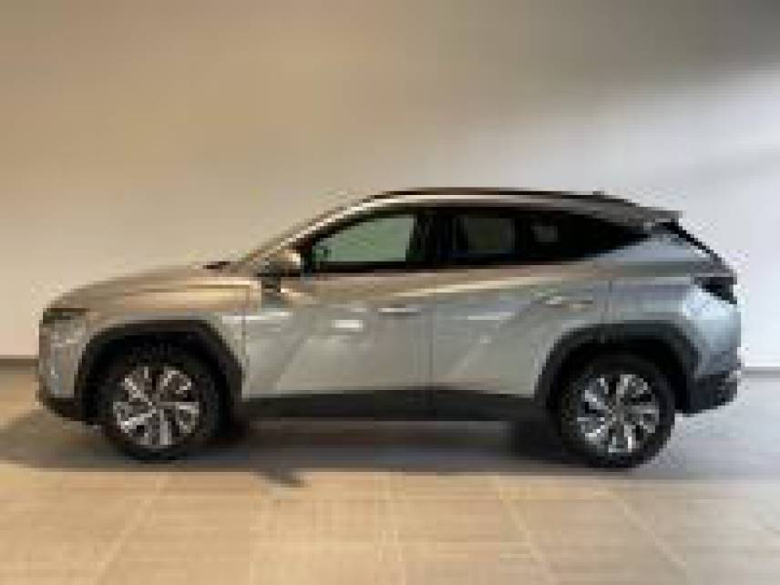 57200 : Hyundai Sarreguemines - Theobald Automobiles - HYUNDAI Tucson - Tucson - Shimmering Silver Métal - Traction - Diesel/Micro-Hybride