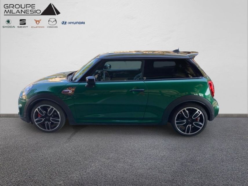 13290 : Hyundai Aix en Provence - Cap Milanesio - MINI HATCH 3 PORTES F56 LCI II Finition JCW Ultimate - MINI F56 - Vert - Boîte automatique - Essence sans plomb