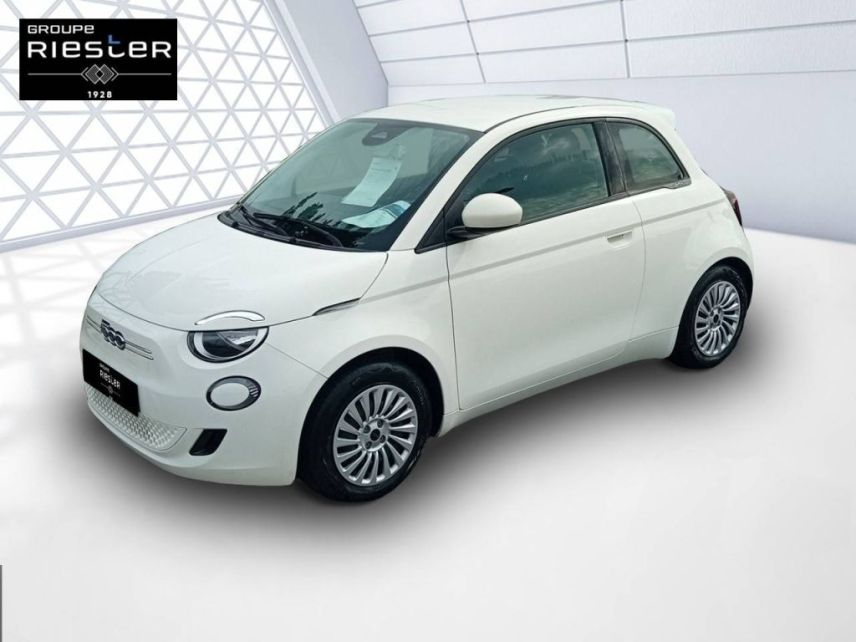 77100 : Hyundai Meaux - Protea by Riester - FIAT 500e BERLINE MY22 SERIE 1 STEP 1 Action - 500 III - Blanc - Automate à fonct. Continu - Courant électrique