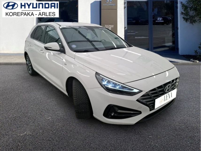 13200 : HYUNDAI Arles - Lexa Automobile - HYUNDAI i30 Creative - i30 III - Blanc - Boîte séquentielle - Essence sans plomb