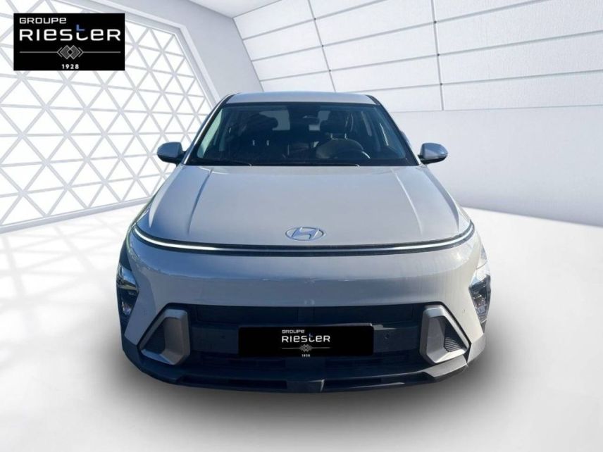 77600 : Hyundai Bussy-Saint-Georges - Protea by Riester - HYUNDAI KONA Intuitive - KONA II - Gris - Automate sequentiel - Essence / Courant électrique