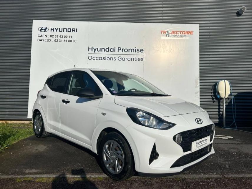 14100 : Hyundai Lisieux - Trajectoire Automobiles - HYUNDAI i10 - i10 - Polar White - Traction - Essence