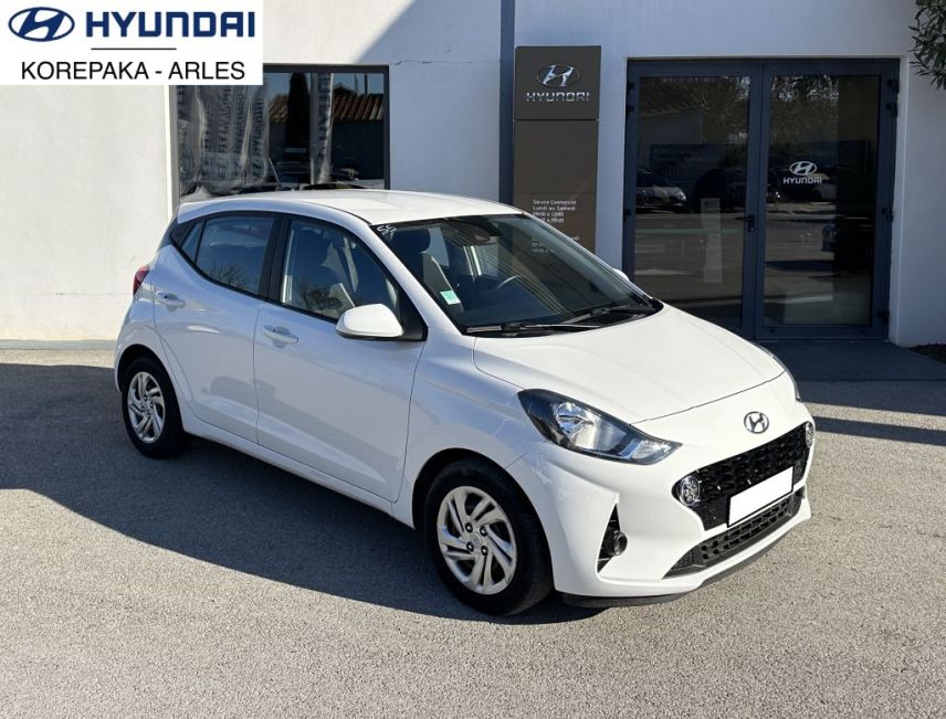 13200 : HYUNDAI Arles - Lexa Automobile - HYUNDAI i10 Intuitive - i10 III - Blanc - Boîte manuelle - Essence sans plomb