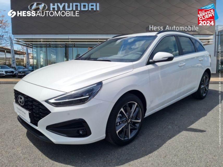 51100 : Hyundai Reims - HESS Automobile - HYUNDAI i30 SW - i30 SW - Serenity White métal - Traction - Essence