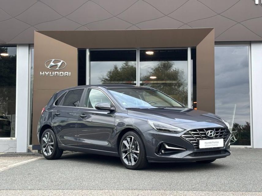 29000 : Hyundai Quimper - Iroise Automobiles - HYUNDAI i30 - i30 - Dark Knight Métal - Traction - Essence/Micro-Hybride
