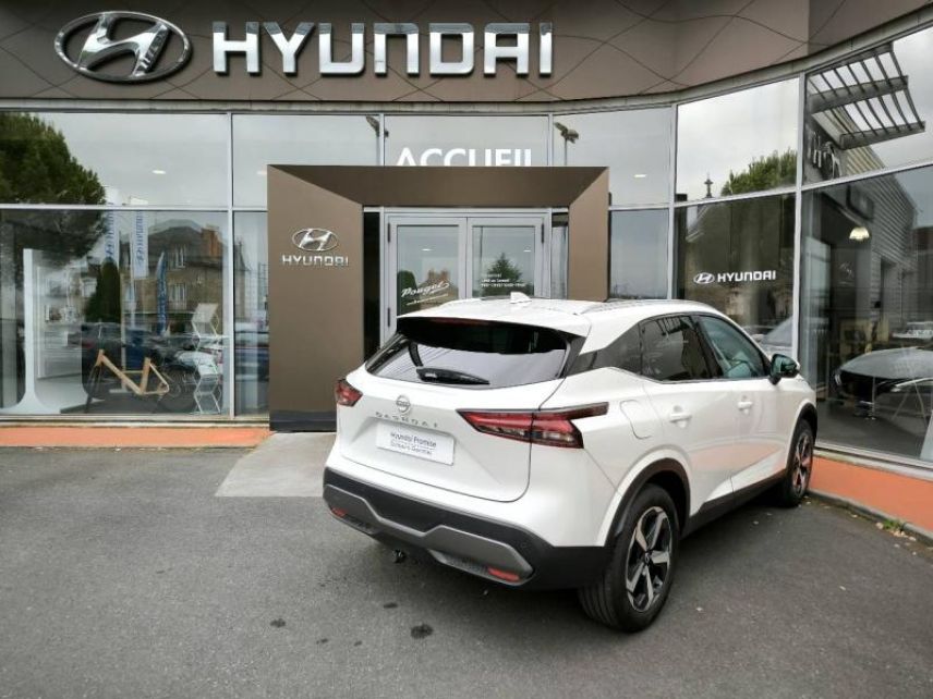 19100 : Hyundai Brive-la-Gaillarde - Garage Pouget - NISSAN Qashqai - Qashqai - Blanc Lunaire (Spéciale) - Traction - Essence/Micro-Hybride