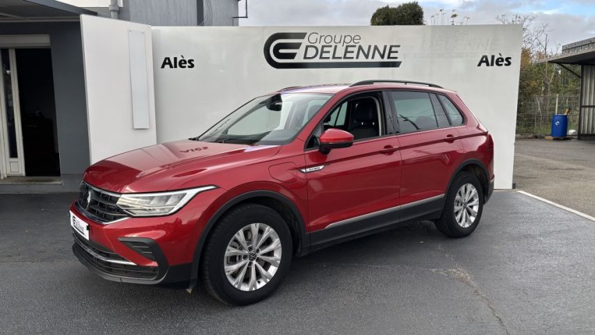 30100 : Hyundai Alès - Auto Hall - VOLKSWAGEN TIGUAN BUSINESS Life Business - TIGUAN II - Rouge - Automate sequentiel - Essence / Courant électrique