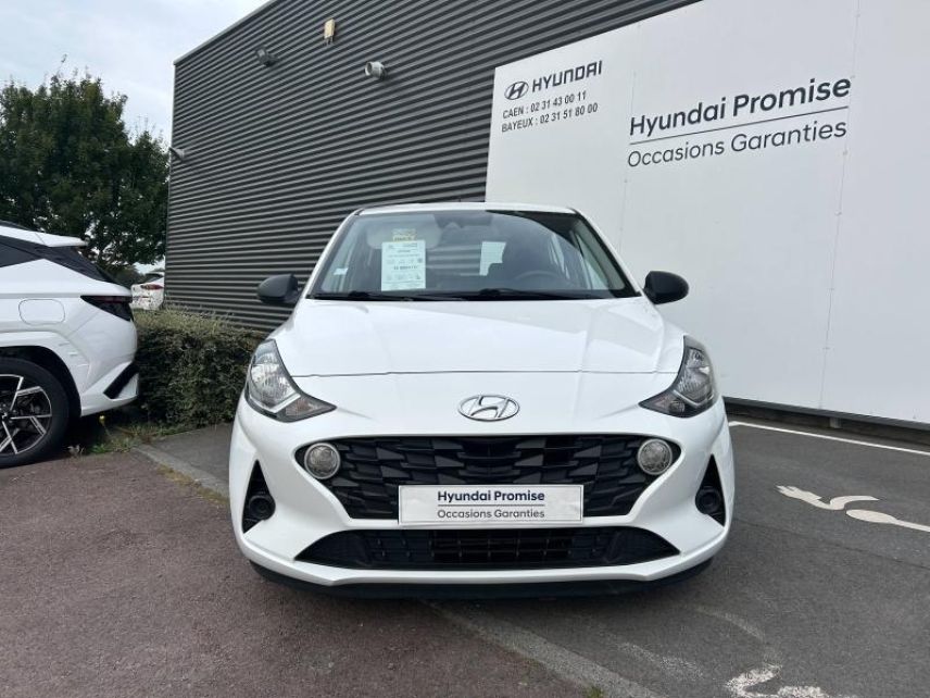 14100 : Hyundai Lisieux - Trajectoire Automobiles - HYUNDAI i10 - i10 - Polar White - Traction - Essence