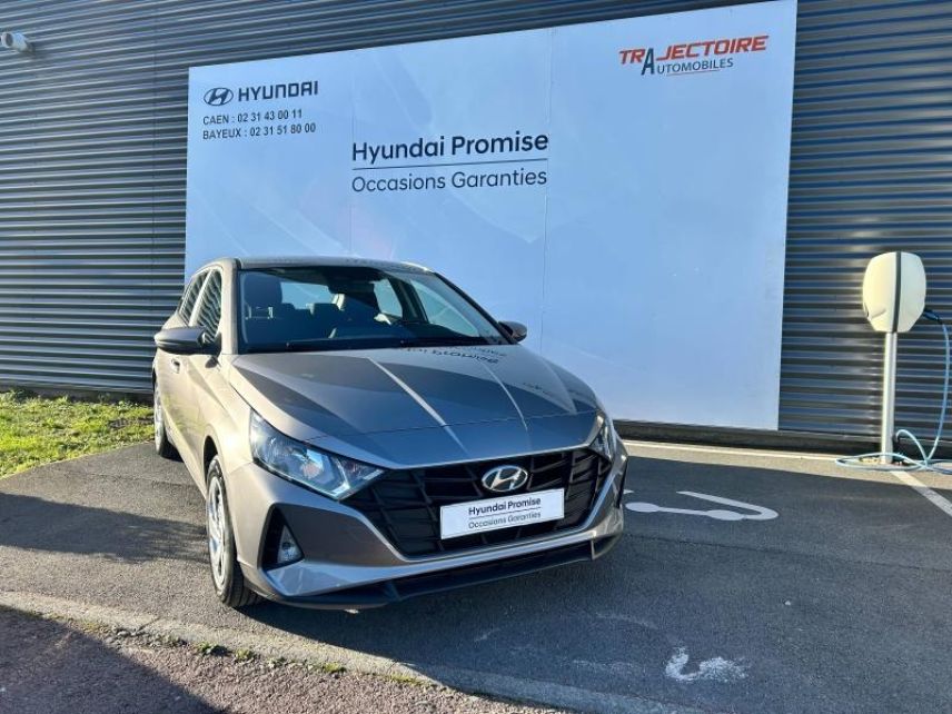 14100 : Hyundai Lisieux - Trajectoire Automobiles - HYUNDAI i20 - i20 - Sleek Silver Métal - Traction - Essence