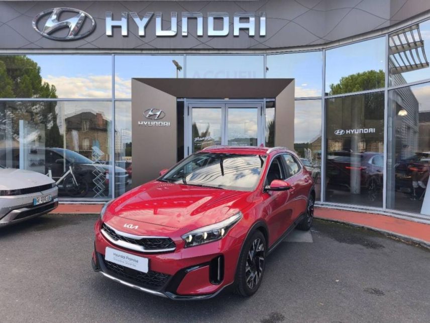 19100 : Hyundai Brive-la-Gaillarde - Garage Pouget - KIA XCeed - XCeed - Rouge Rubis métallisé - Traction - Essence