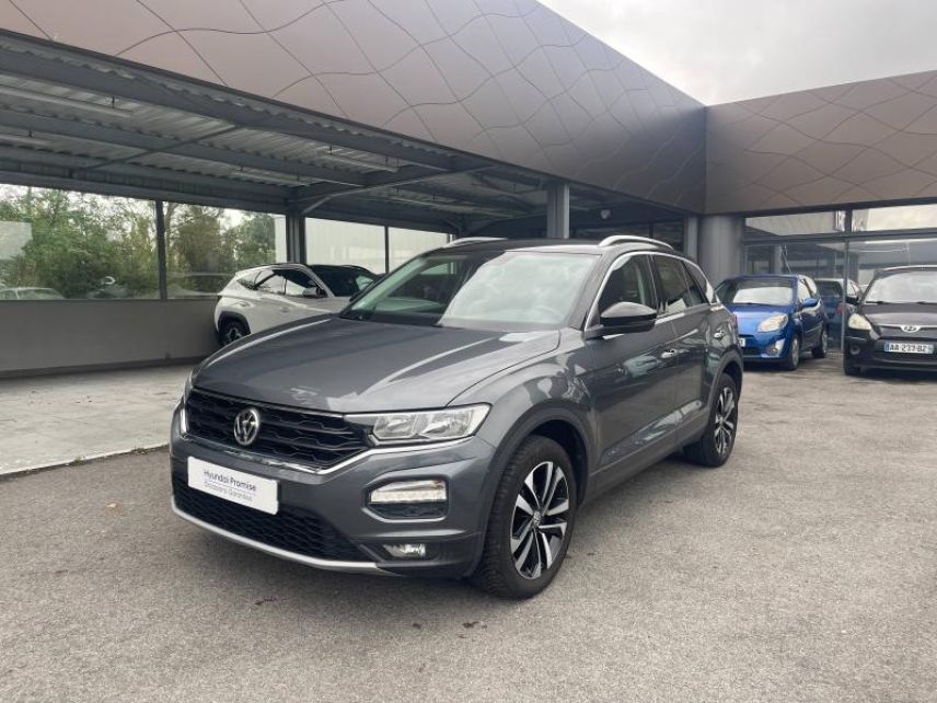 64100 : Hyundai Bayonne - Oceanic Auto - VOLKSWAGEN T-Roc - T-Roc -  - Traction - Essence