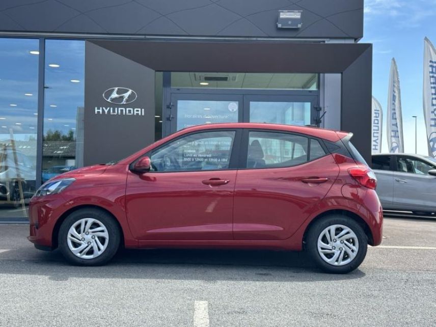 57200 : Hyundai Sarreguemines - Theobald Automobiles - HYUNDAI i10 - i10 - Dragon Red Métal - Traction - Essence