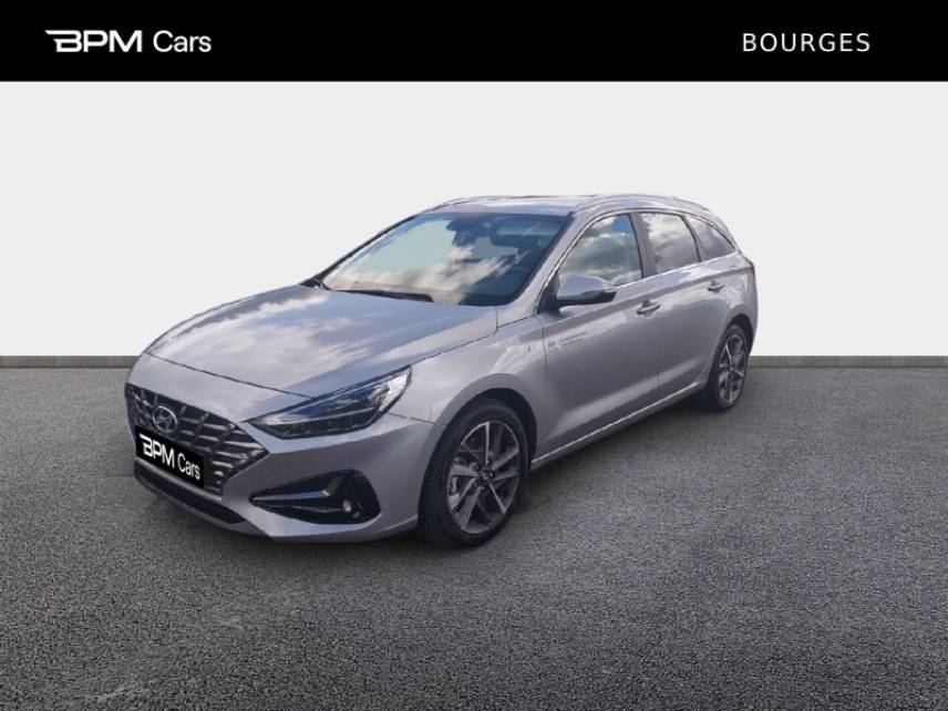 18230 : Hyundai Bourges - ELLIPSE Automobiles - HYUNDAI i30 SW - i30 SW - Shimmering Silver Métal - Traction - Essence/Micro-Hybride