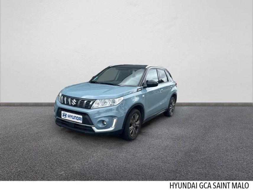 35400 : Hyundai Saint-Malo - GCA - SUZUKI Vitara - Vitara - So&#039;Color Galactic Gray/Black métal - Traction - Essence