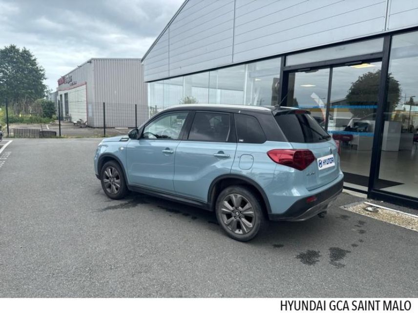 35400 : Hyundai Saint-Malo - GCA - SUZUKI Vitara - Vitara - So&#039;Color Galactic Gray/Black métal - Traction - Essence