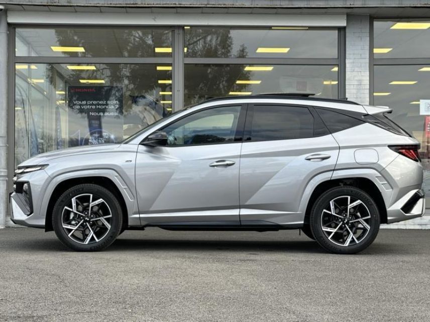 57200 : Hyundai Sarreguemines - Theobald Automobiles - HYUNDAI Tucson - Tucson - Shimmering Silver Métal - Traction - Hybride : Essence/Electrique