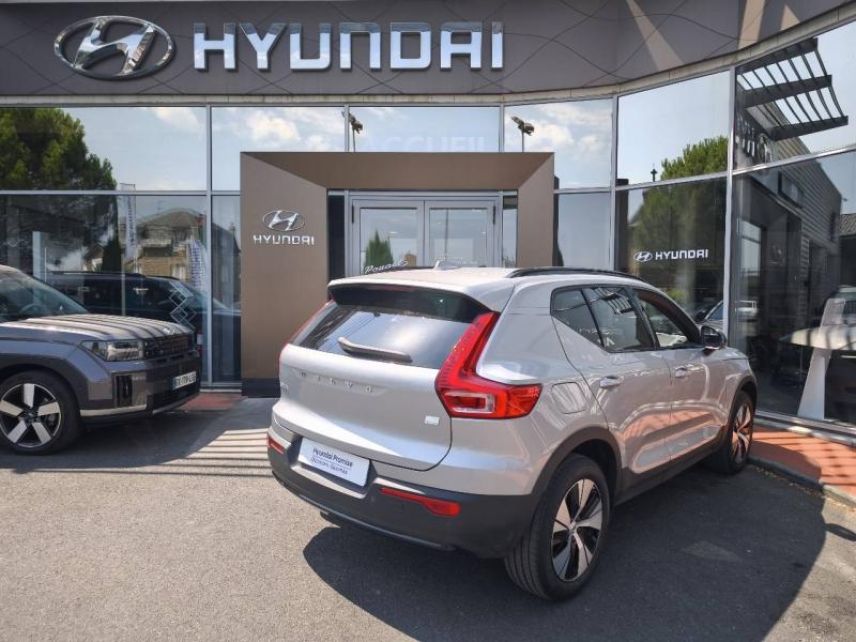 19100 : Hyundai Brive-la-Gaillarde - Garage Pouget - VOLVO XC40 - XC40 - Gris - Traction - Hybride rechargeable : Essence/Electrique