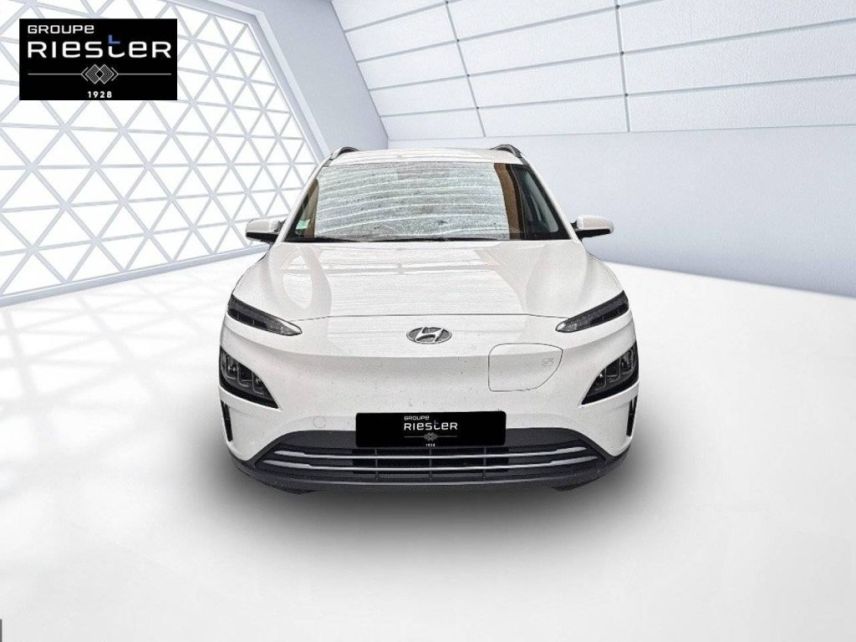 60740 : Hyundai Saint-Maximin - Protea by Riester - HYUNDAI KONA ELECTRIC Creative - KONA ELECTRIQUE - BLANC - Automate à fonct. Continu - Courant électrique