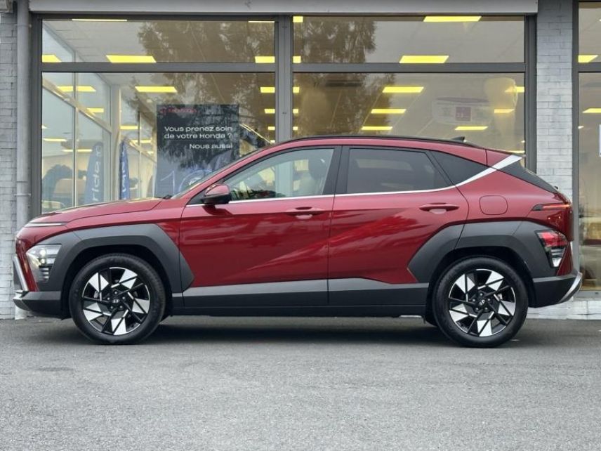 57200 : Hyundai Sarreguemines - Theobald Automobiles - HYUNDAI Kona - Kona - Ultimate Red métallisé - Traction - Hybride : Essence/Electrique
