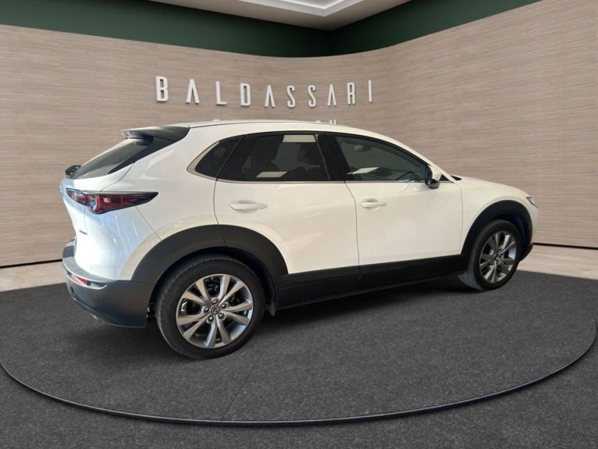 83130 : Hyundai Toulon - Autodif SAS - Groupe BALDASSARI - MAZDA CX-30 2022 Sportline Bose - CX-30 - Blanc - Boîte automatique - Essence sans plomb