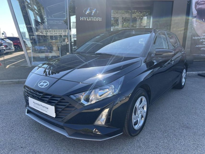 21300 : Hyundai Dijon - Privilège Automobiles - HYUNDAI i20 Initia - i20 III - Noir - Boîte manuelle - Essence sans plomb