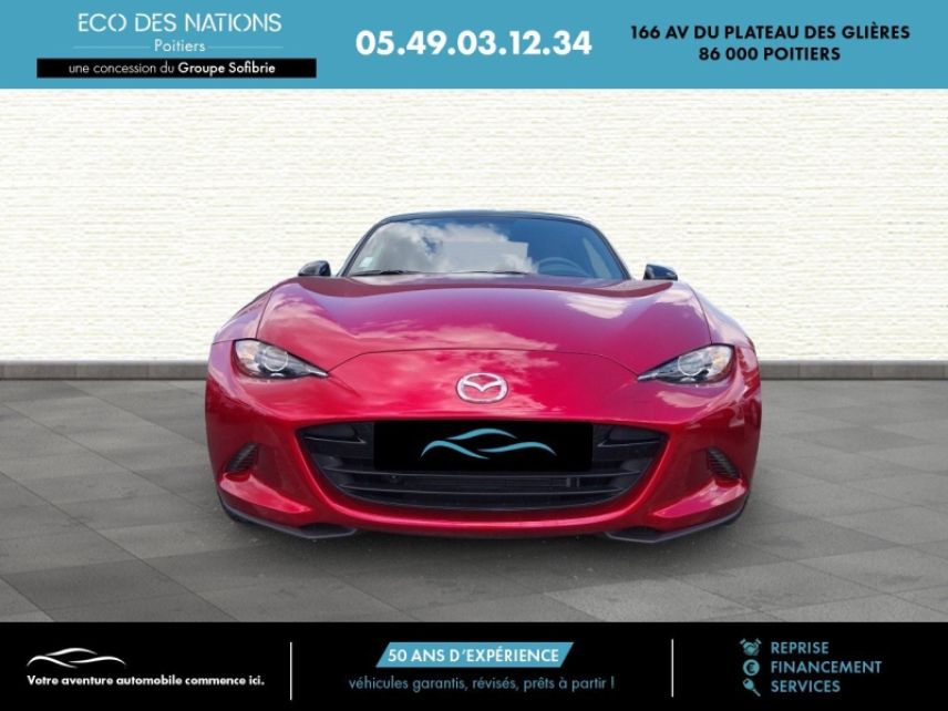 86000 : Hyundai Poitiers - Eco des Nations - MAZDA MX-5 - MX-5 - Rouge - Propulsion - Essence