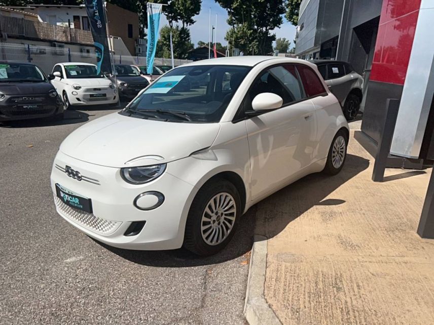 04100 : Hyundai Manosque - Pedinielli - FIAT 500e BERLINE MY22 SERIE 1 STEP 2 Action - 500 III - Bossanova White - Automate à fonct. Continu - Courant électrique