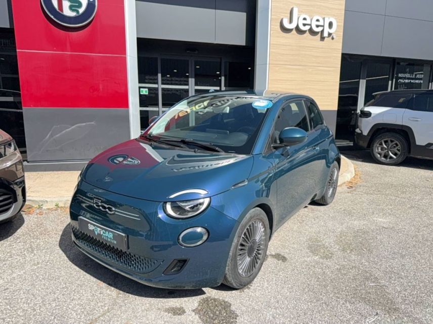 04100 : Hyundai Manosque - Pedinielli - FIAT 500e BERLINE MY22 SERIE 1 STEP 1 Icône - 500 III ELECTRIQUE - Bleu - Automate à fonct. Continu - Courant électrique