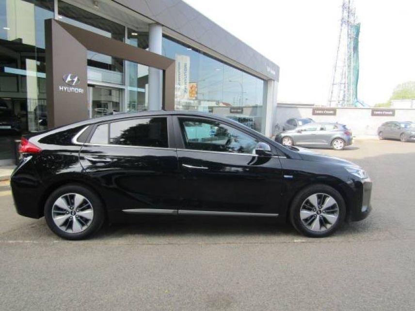 91100 : Hyundai Corbeil-Essonnes - CAP Fournier - HYUNDAI IONIQ Executive - IONIQ - NOIR - Automate sequentiel - Essence / Courant électrique
