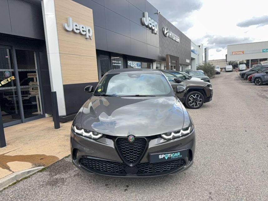 04100 : Hyundai Manosque - Pedinielli - ALFA ROMEO TONALE Veloce - TONALE - Gris - Automate sequentiel - Diesel