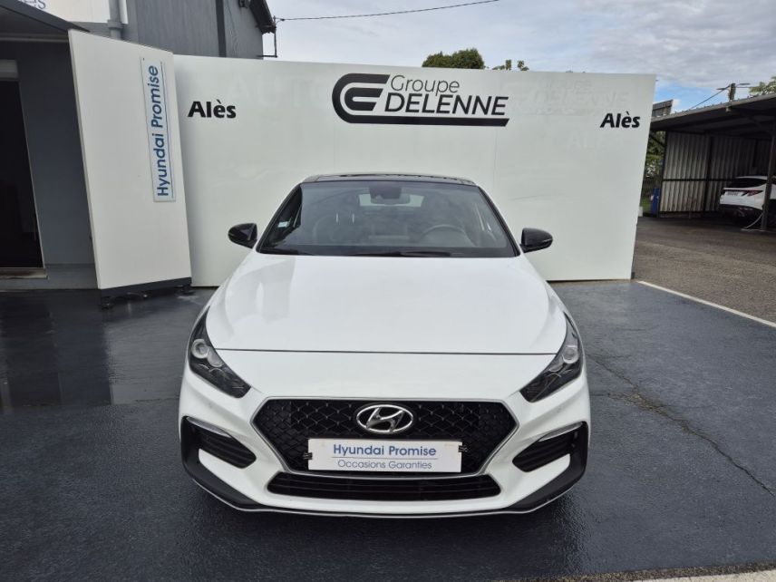 30100 : Hyundai Alès - Auto Hall - HYUNDAI i30 FASTBACK N Line - i30 III - Blanc - Boîte manuelle - Essence sans plomb