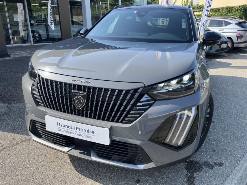 38200 : Hyundai Vienne - Groupe Central Autos - PEUGEOT 2008 GT - 2008 II - Gris - Boîte séquentielle - Essence sans plomb