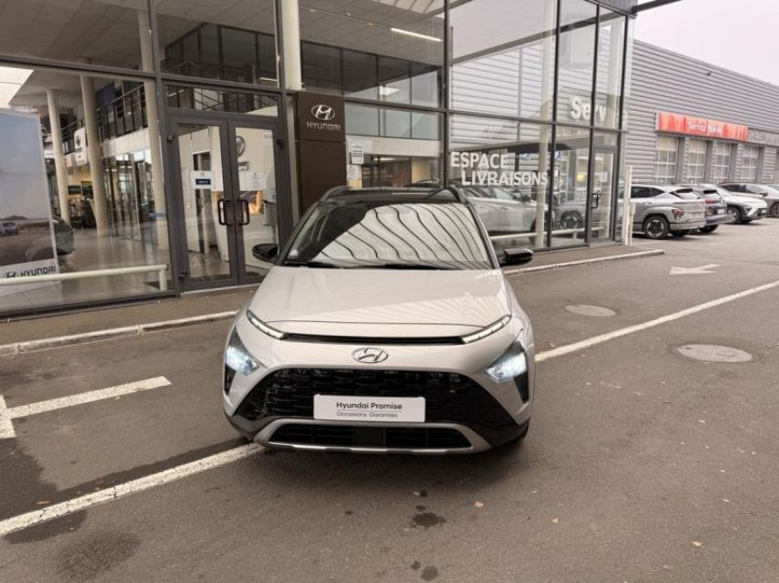 45000 : Hyundai Orléans Motors - HYUNDAI Bayon - Bayon - Sleek Silver Métal/Toit/rétros Black - Traction - Essence/Micro-Hybride