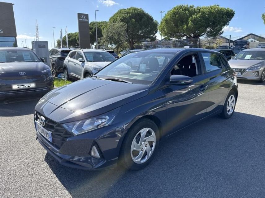 56000 : Hyundai Vannes - Park Lann Automobiles - HYUNDAI i20 - i20 - Intense Blue Métal - Traction - Essence