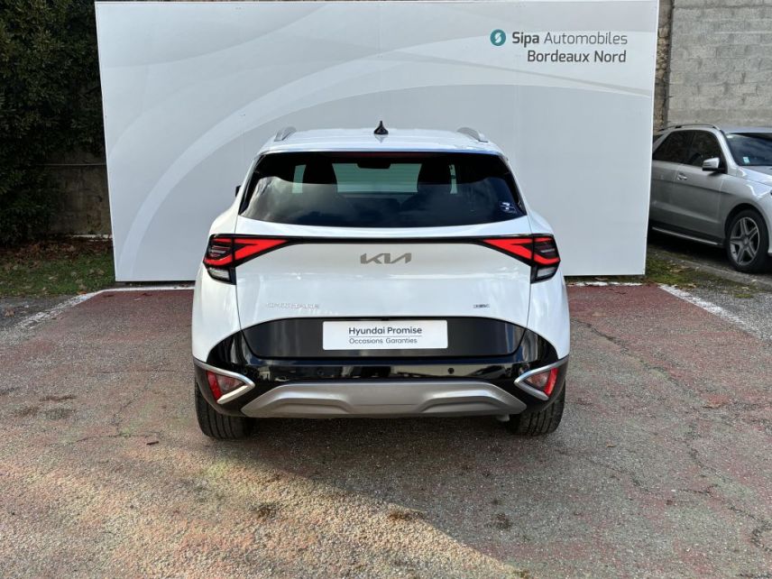 33110 : Hyundai Bordeaux Nord Le Bouscat - Sipa Automobiles - KIA SPORTAGE Design - SPORTAGE (12/2021-08/2025) - BLANC - Boîte automatique - Essence / Courant électrique