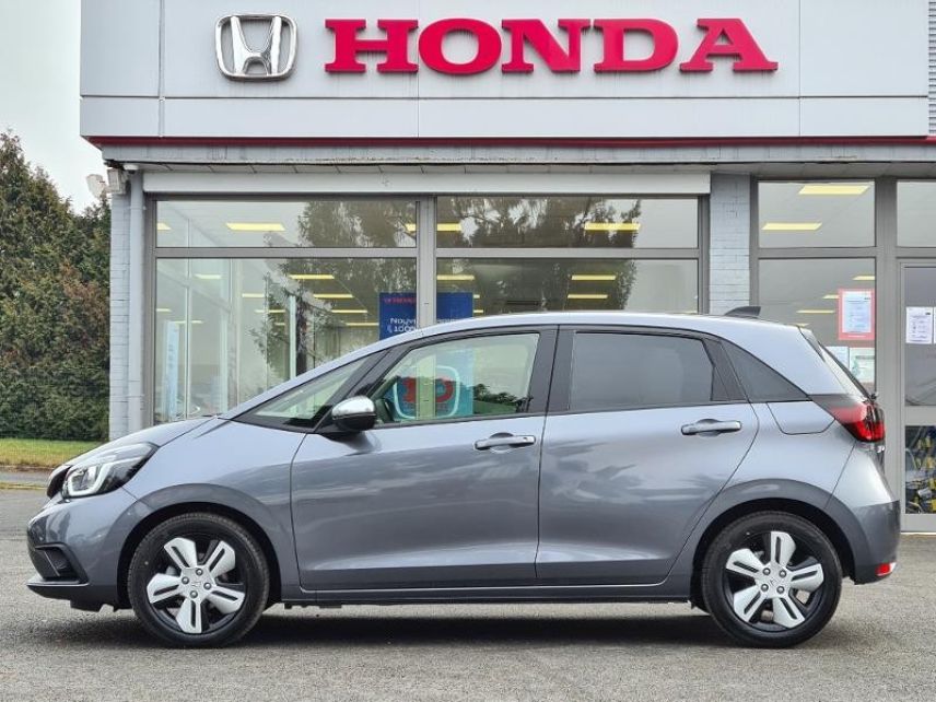 57200 : Hyundai Sarreguemines - Theobald Automobiles - HONDA Jazz - Jazz - Gris Brillant -  - Hybride : Essence/Electrique