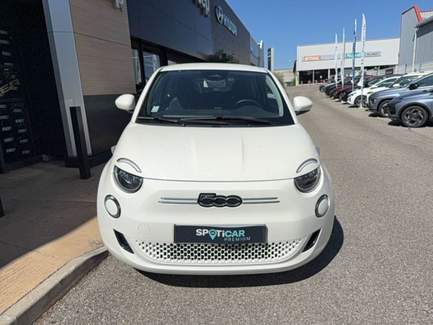 04100 : Hyundai Manosque - Pedinielli - FIAT 500e BERLINE MY22 SERIE 1 STEP 2 Action - 500 III - Blanc - Automate à fonct. Continu - Courant électrique