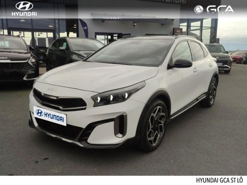 50000 : Hyundai Saint-Lô - GCA - KIA XCeed - XCeed - Blanc Sensation nacré - Traction - Diesel/Micro-Hybride