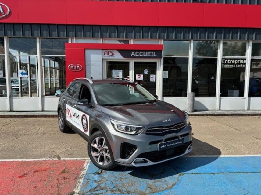 89100 : Hyundai Sens - APS - KIA Stonic - Stonic - Gris Météore métallisé - Traction - Essence/Micro-Hybride