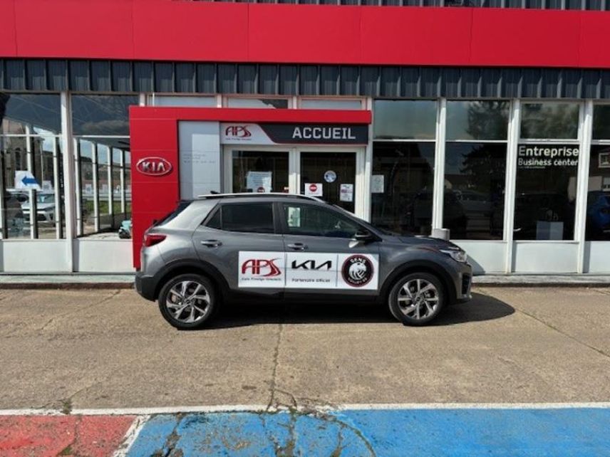 89100 : Hyundai Sens - APS - KIA Stonic - Stonic - Gris Météore métallisé - Traction - Essence/Micro-Hybride