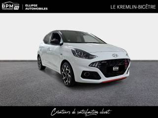 94270 : Hyundai Kremlin-Bicêtre - ELLIPSE Automobiles - HYUNDAI i10 - i10 - Atlas White/Toit/rétros Black - Traction - Essence