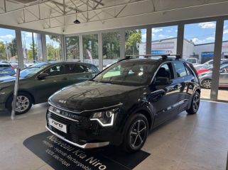 89100 : Hyundai Sens - APS - KIA Niro - Niro - Noir Ebène Métallisé - Traction - Hybride rechargeable : Essence/Electrique