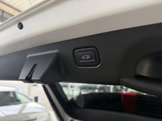 45000 : Hyundai Orléans Motors - HYUNDAI Kona - Kona - Atlas White - Traction - Hybride : Essence/Electrique