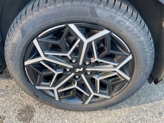 84120 : Hyundai PERTUIS - SA PEDINIELLI - HYUNDAI TUCSON N Line Executive - TUCSON IV - DARK KNIGHT - Automate sequentiel - Diesel